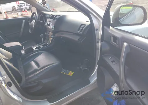 2011 Toyota Highlander Se V6 from USA, damaged, VIN 5TDBK3EH1BS080735